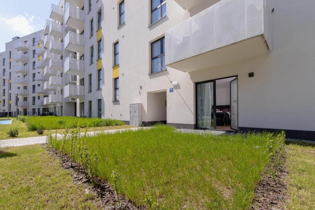 Elegant Pet-Friendly Studio In Krakow By Noclegi Renters Exterior photo